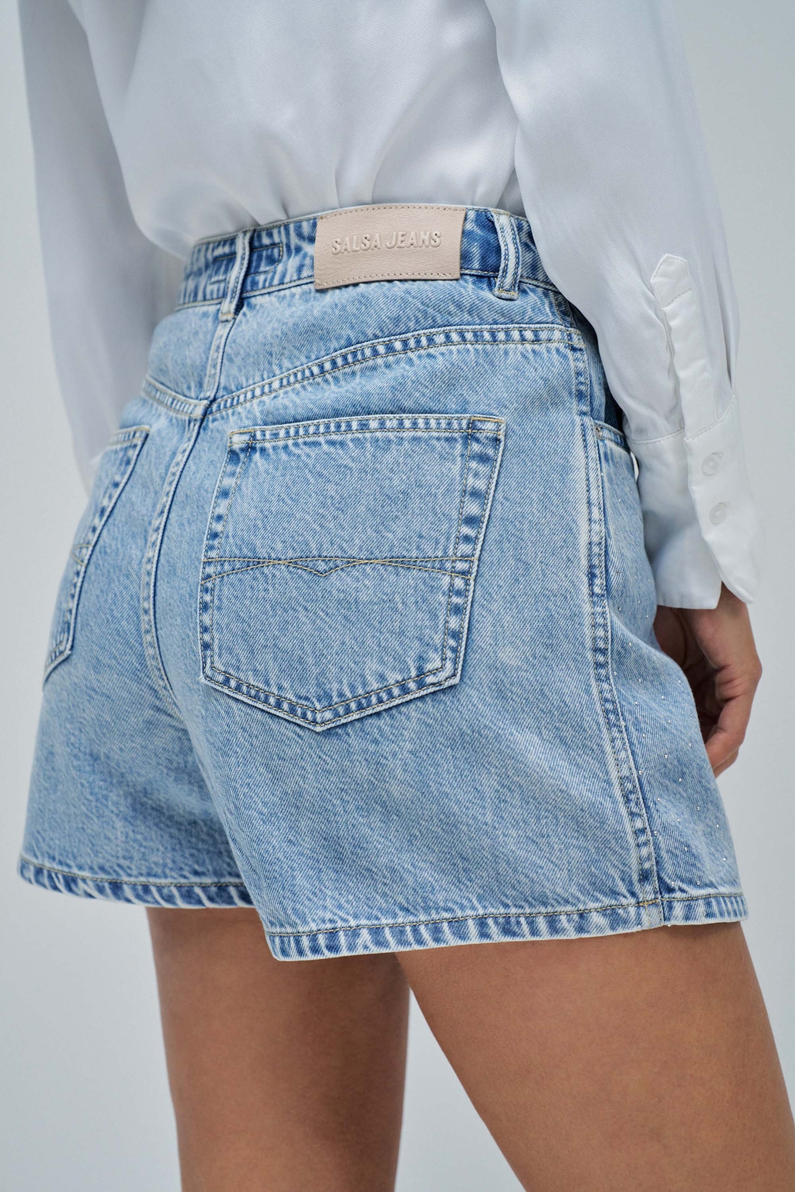 SKORT IN LIGHTDENIM