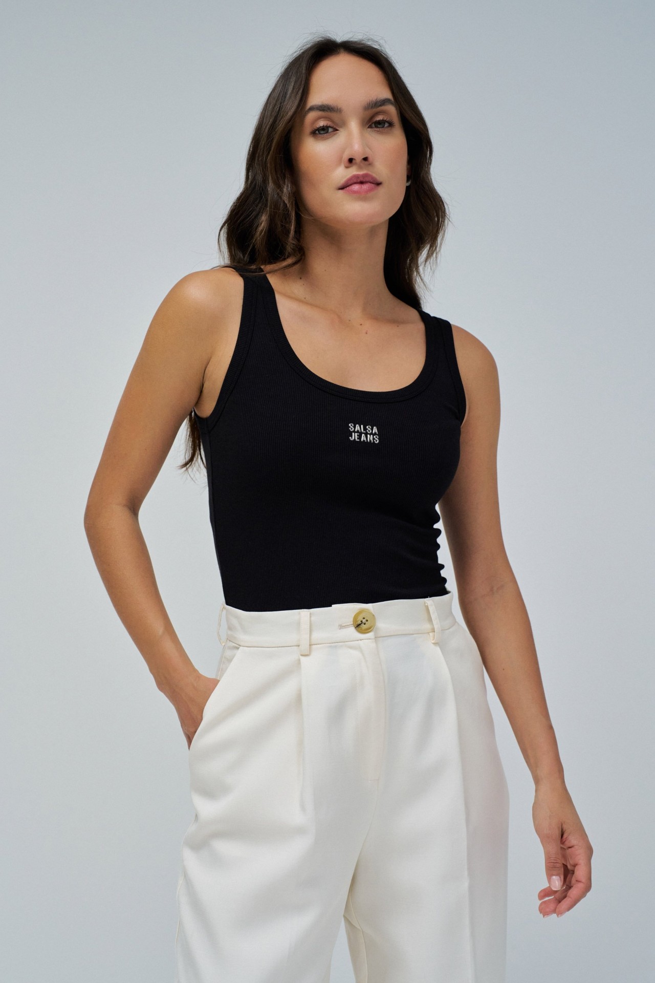 CAMISETA BSICA