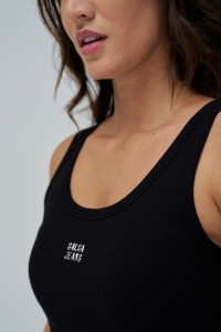 CAMISETA BSICA
