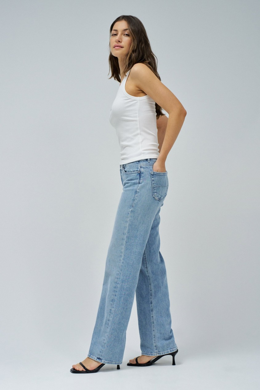BASIS TOP