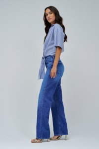 BLOUSE WITH BOW AT THE HEM