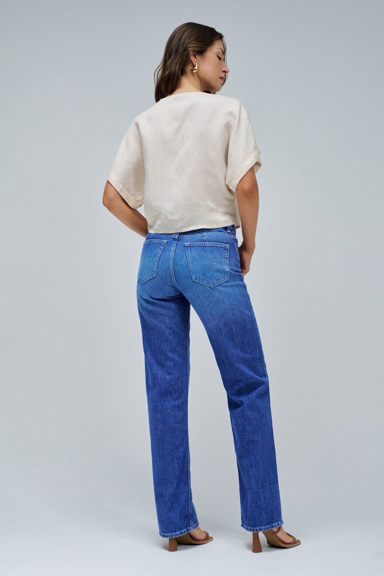 LIGHTDENIM BLUSE MIT SCHLEIFE AM SAUM