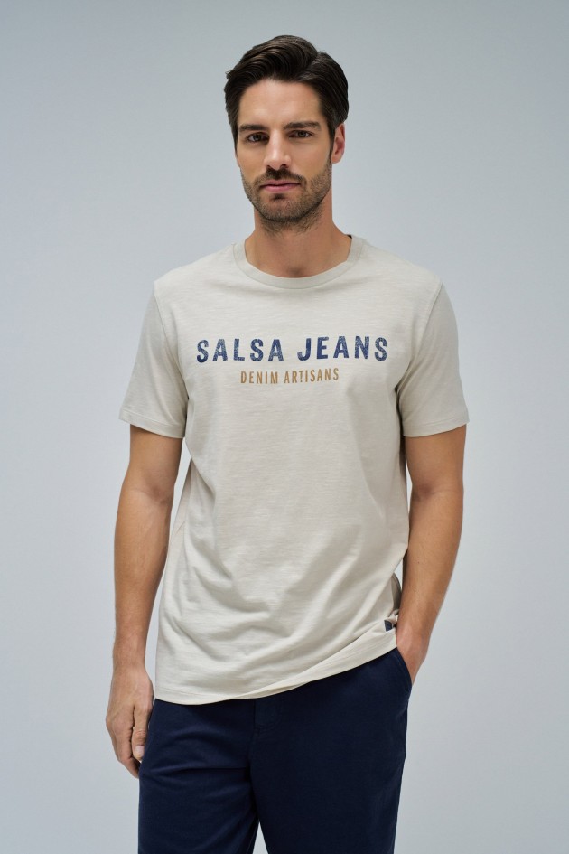 T-SHIRT WITH BRANDING