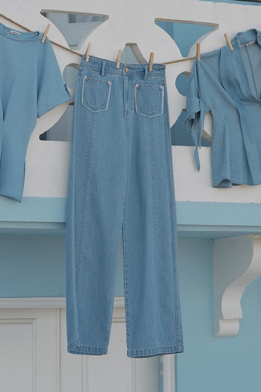 WIDE LEG JEANS IN LIGHTDENIM