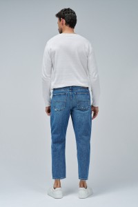 JEAN TAPERED FIT