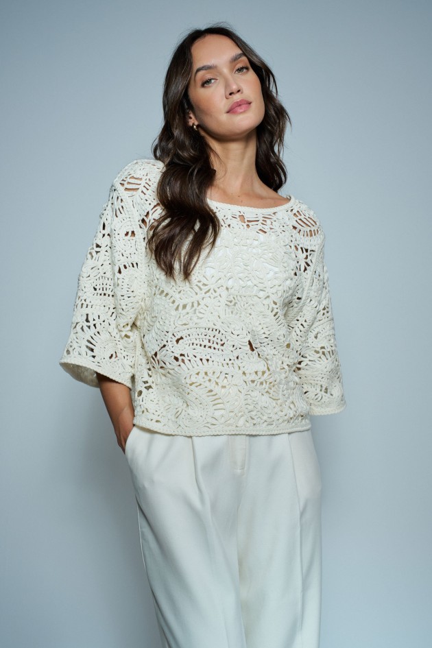 CAMISOLA EM CROCHET