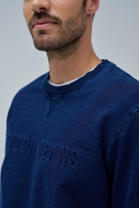 SWEATSHIRT WITH BRANDING