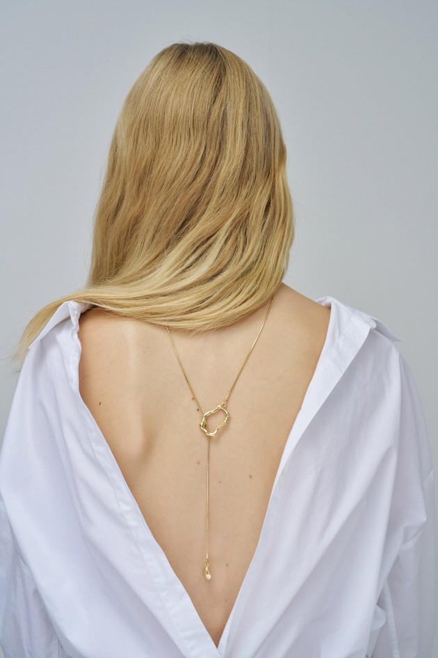 NECKLACE WITH LOOSE PENDANT