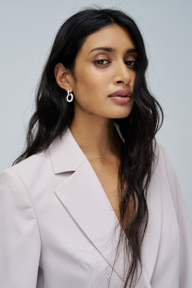 HOOP EARRINGS