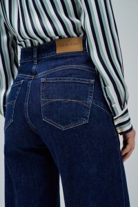 FAITH PUSH IN WIDE JEANS