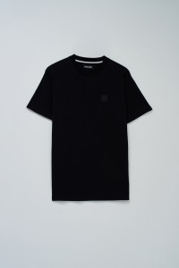 T-SHIRT WITH TEXTURE