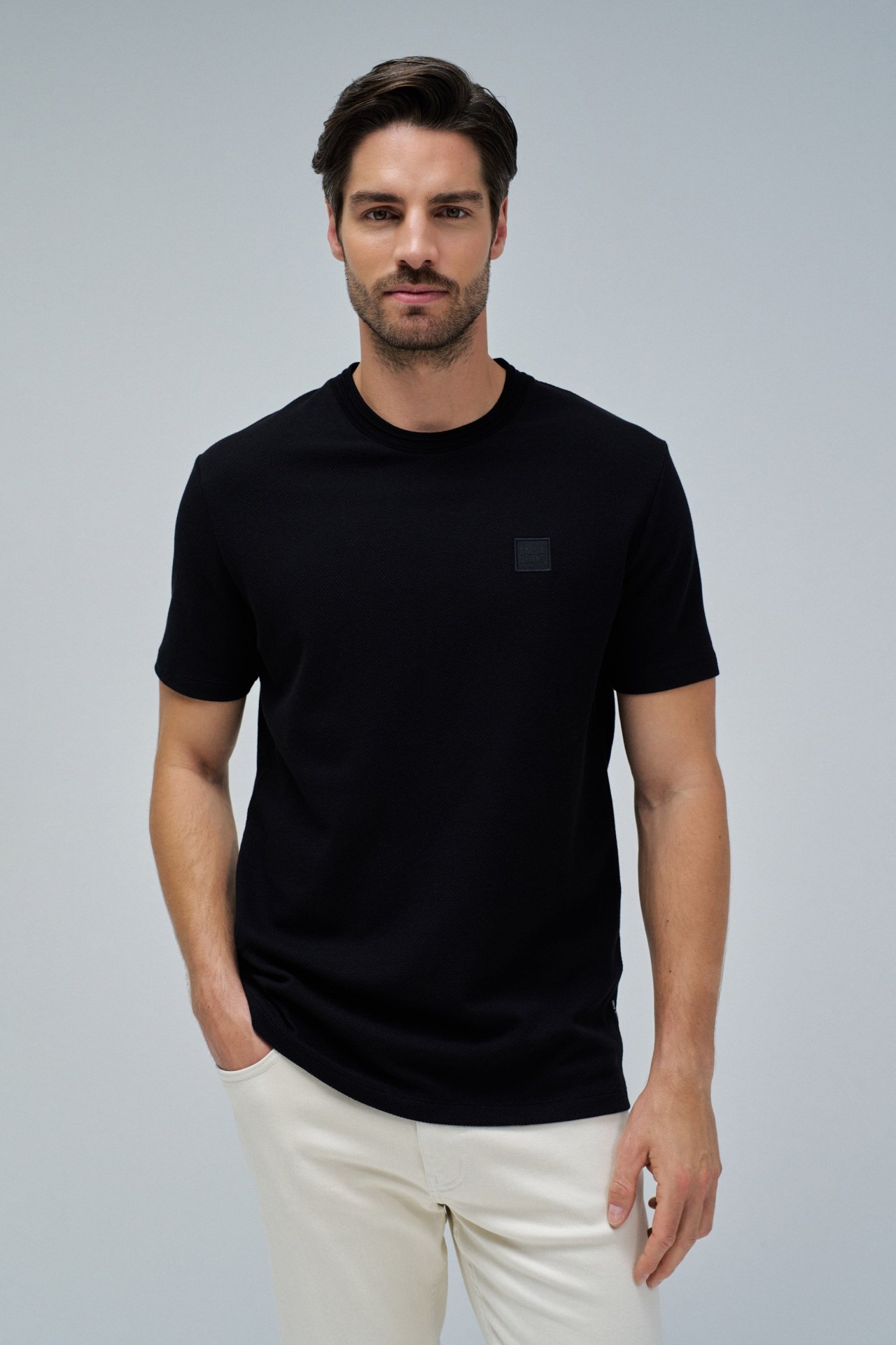 T-SHIRT WITH TEXTURE