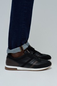 WILDLEDER SNEAKER