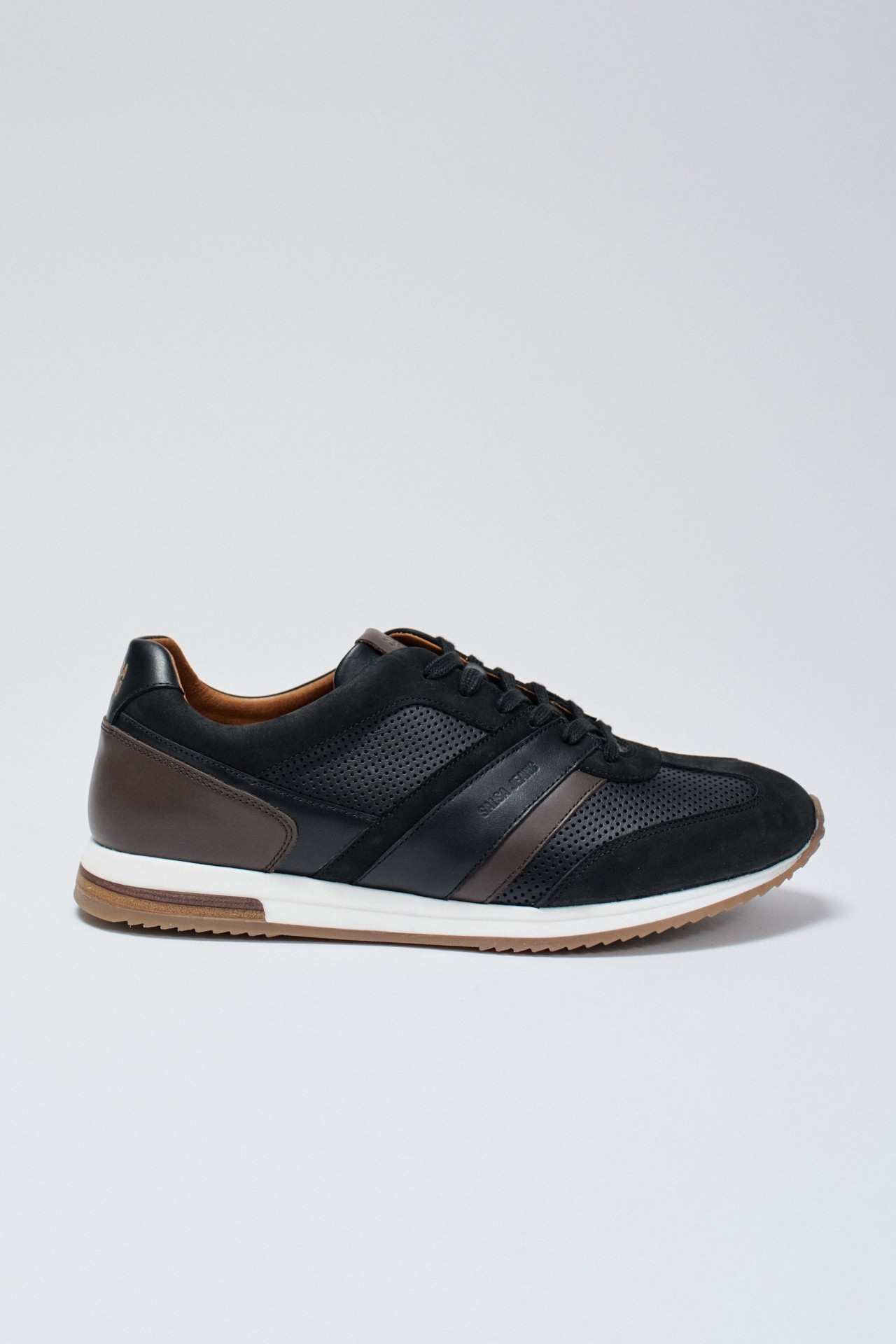 WILDLEDER SNEAKER