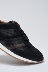 WILDLEDER SNEAKER