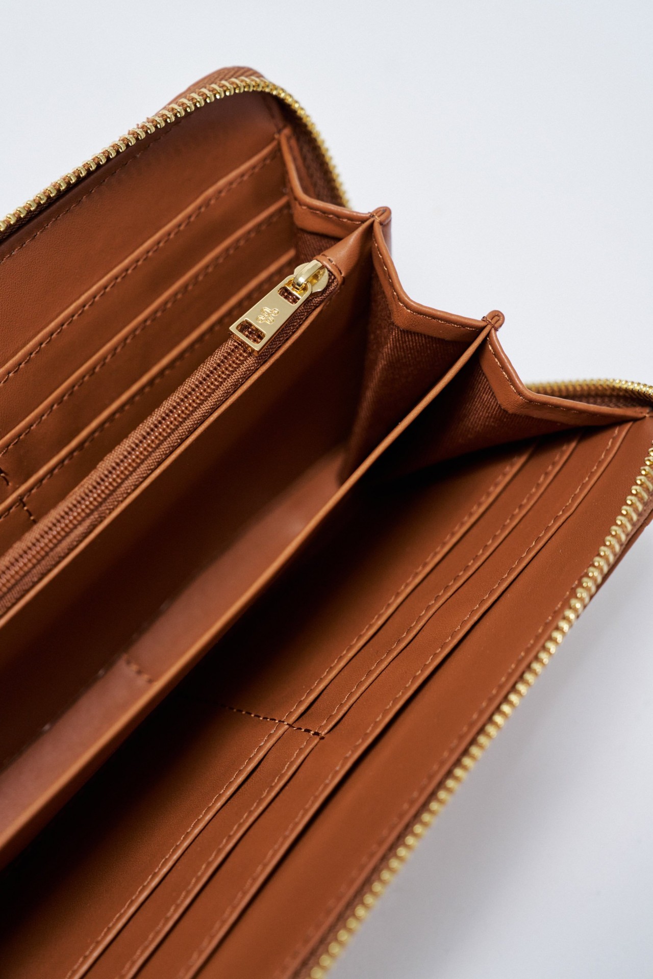 PORTEFEUILLE EFFET CUIR