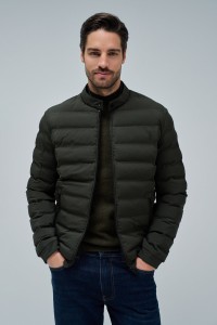 CASACO PUFFER COM BOLSOS