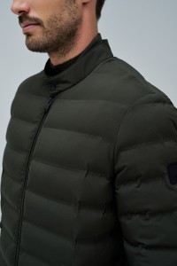 CASACO PUFFER COM BOLSOS