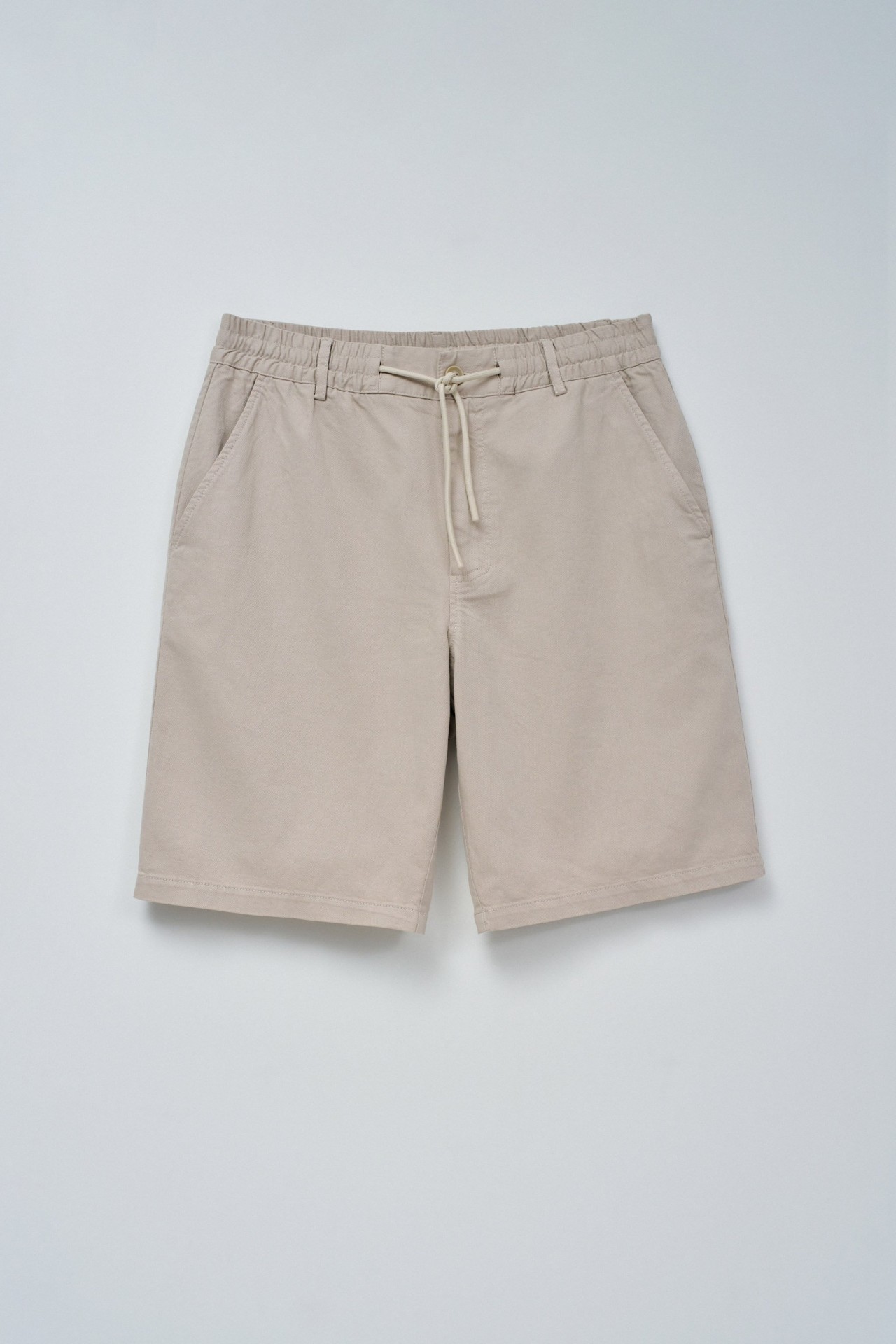 REGULAR FIT HOSEN MIT LEINEN