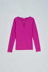 RIBBED KNIT SWEATER