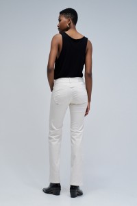 JEAN SECRET PUSH IN DROIT