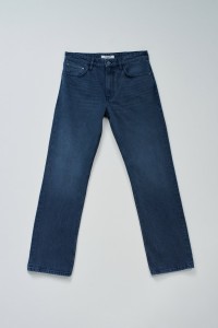 JEAN STRAIGHT FIT