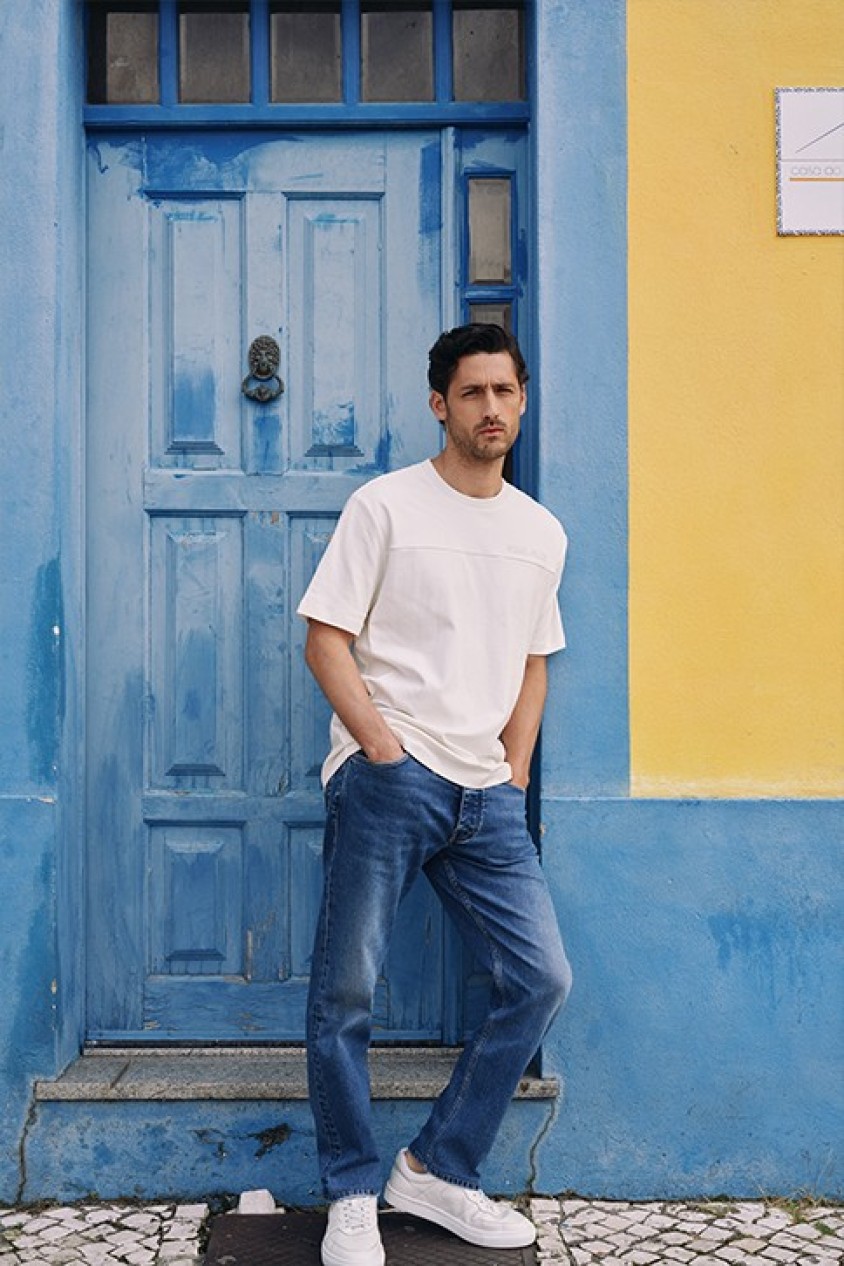 REGULAR FIT JEANS