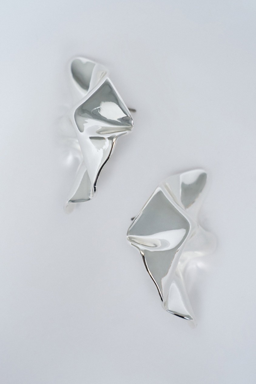 BOUCLES DOREILLES ONDULES
