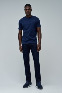 T-SHIRT WITH BRANDING