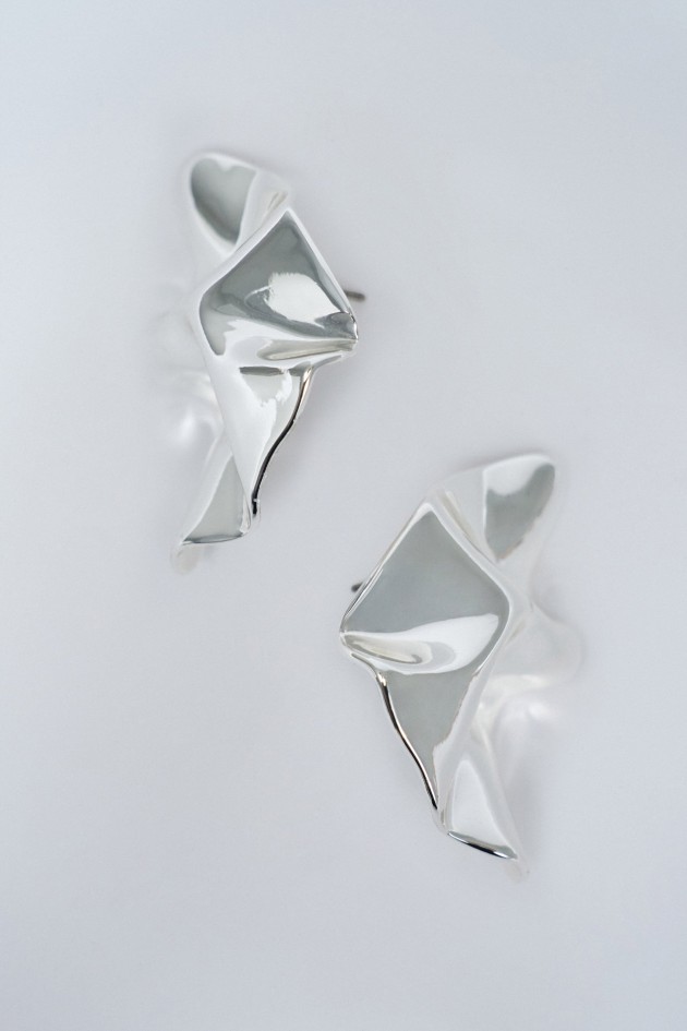 BOUCLES DOREILLES ONDULES