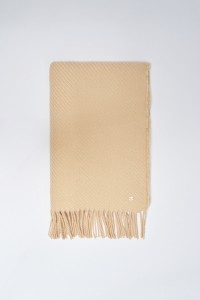 SCARF WITH FRINGES