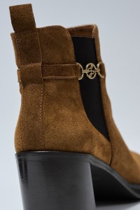 SUEDE BOOTS