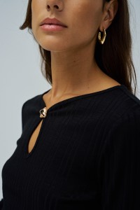 CAMISOLA DE MALHA CANELADA