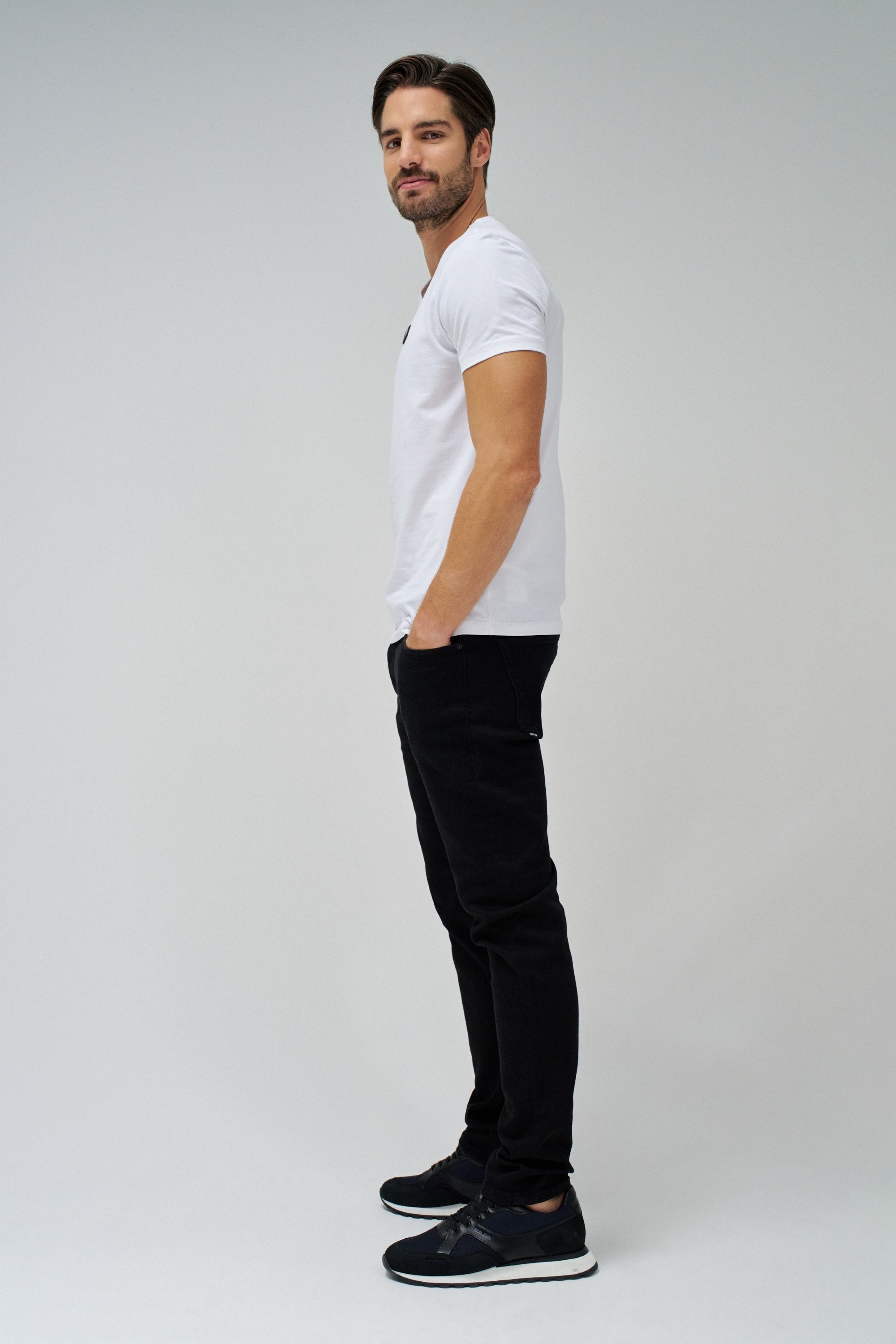 T-SHIRT COM BRANDING