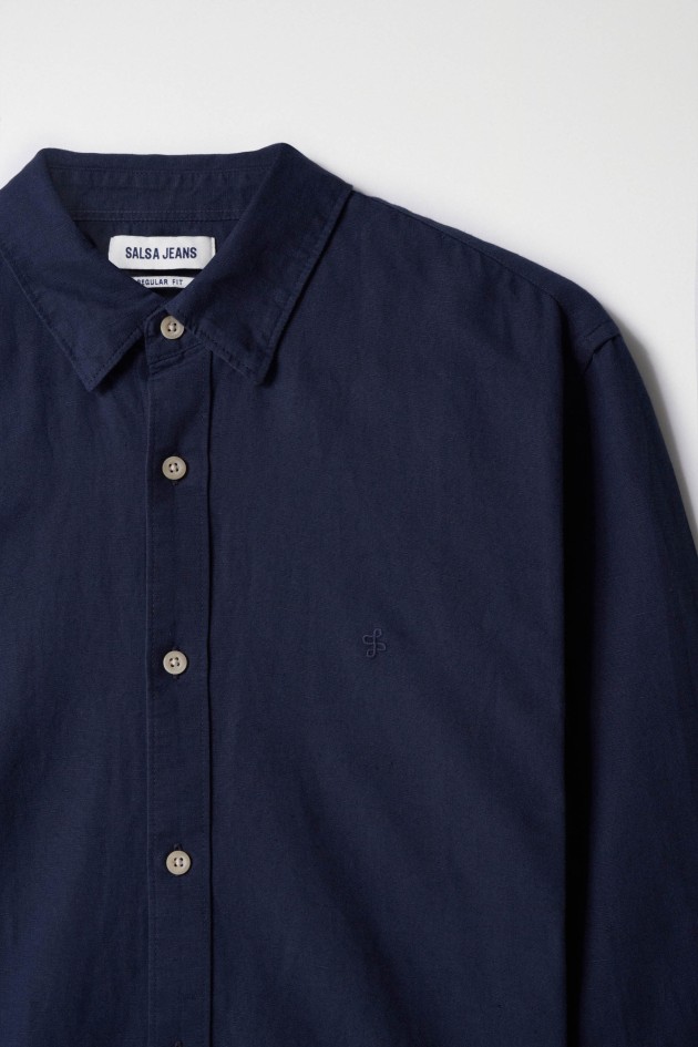 CHEMISE AVEC MÉLANGE DE LIN