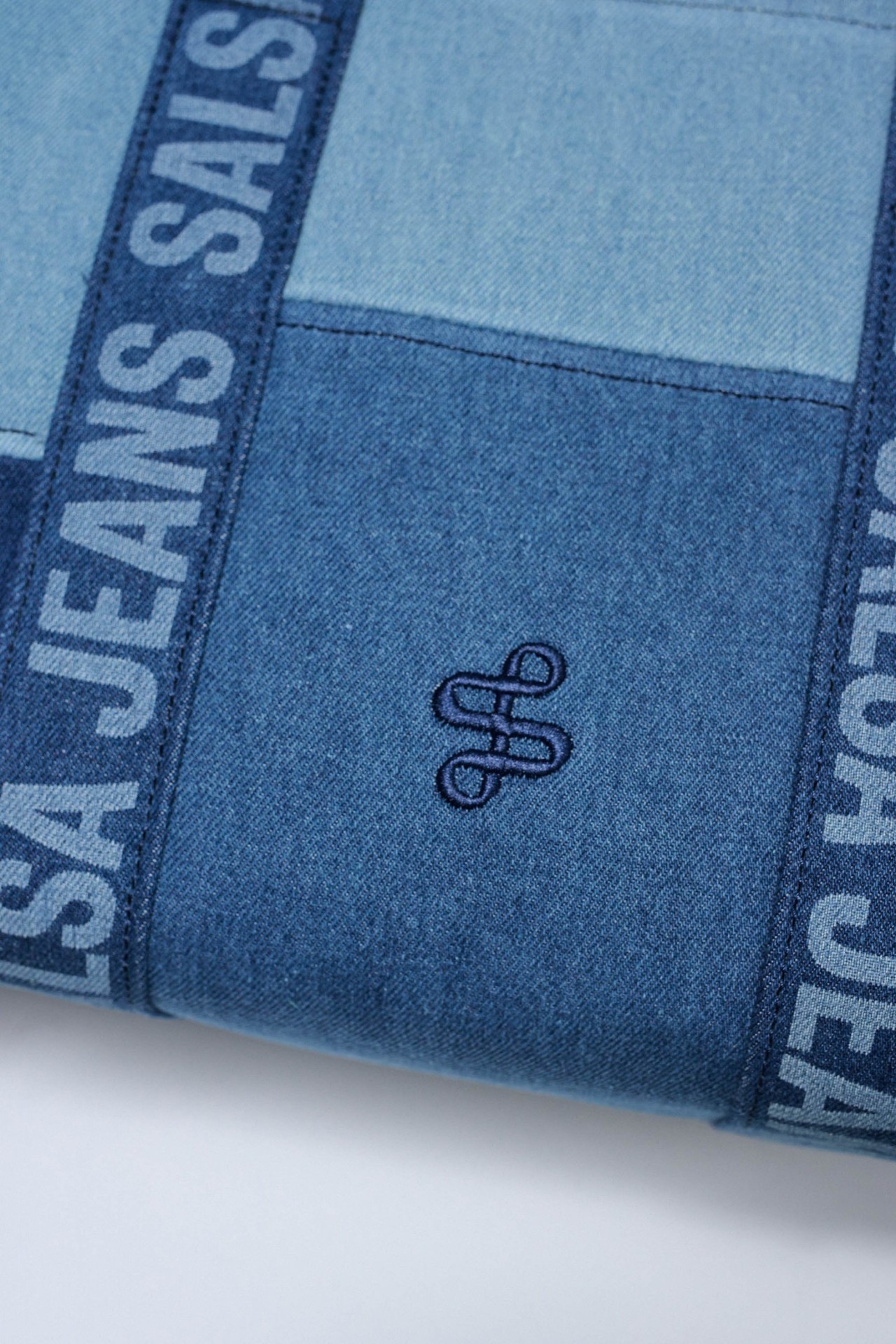 SAC FOURRE-TOUT EN DENIM