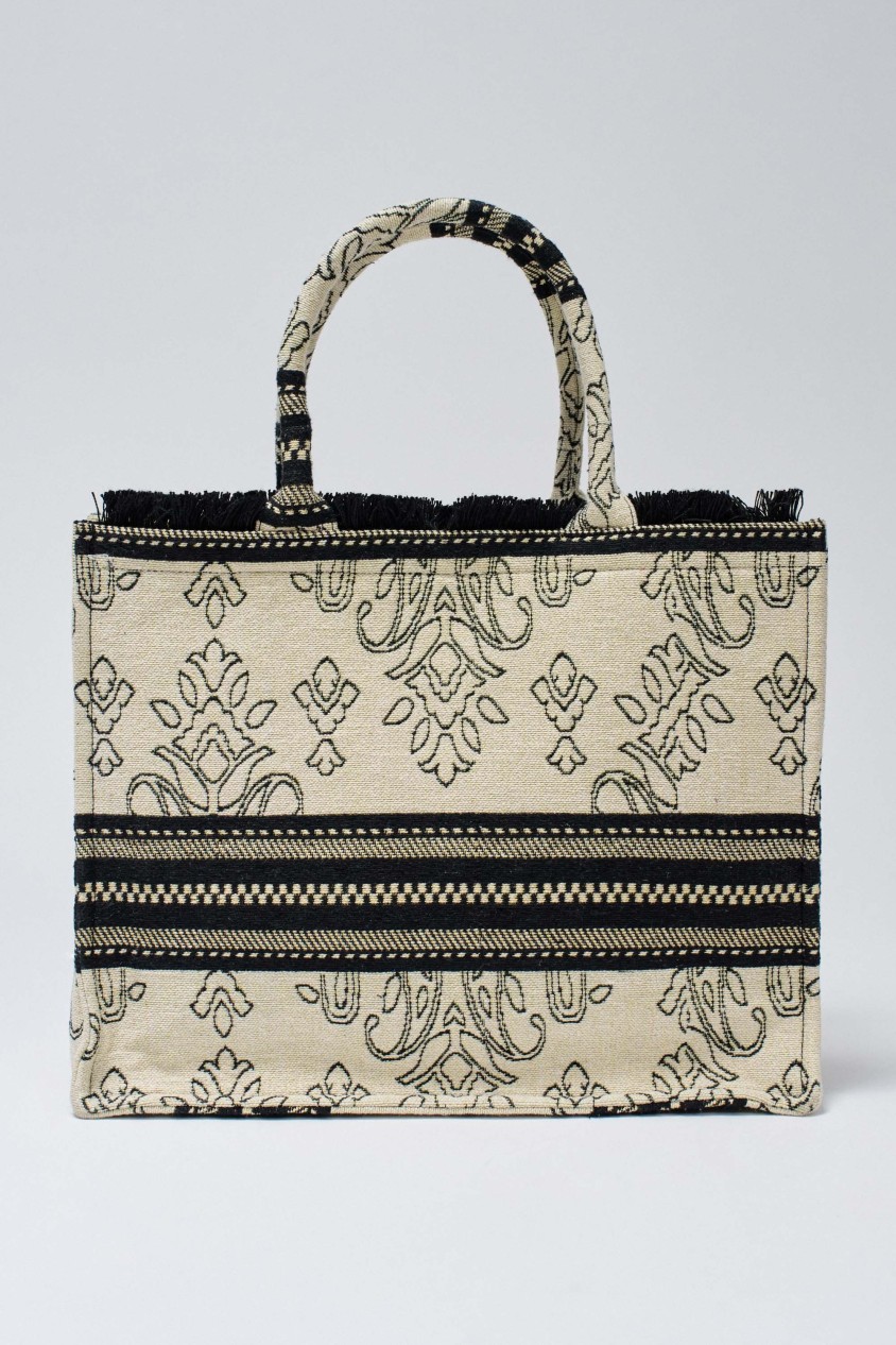 TOTEBAG COM BORDADOS JACQUARD