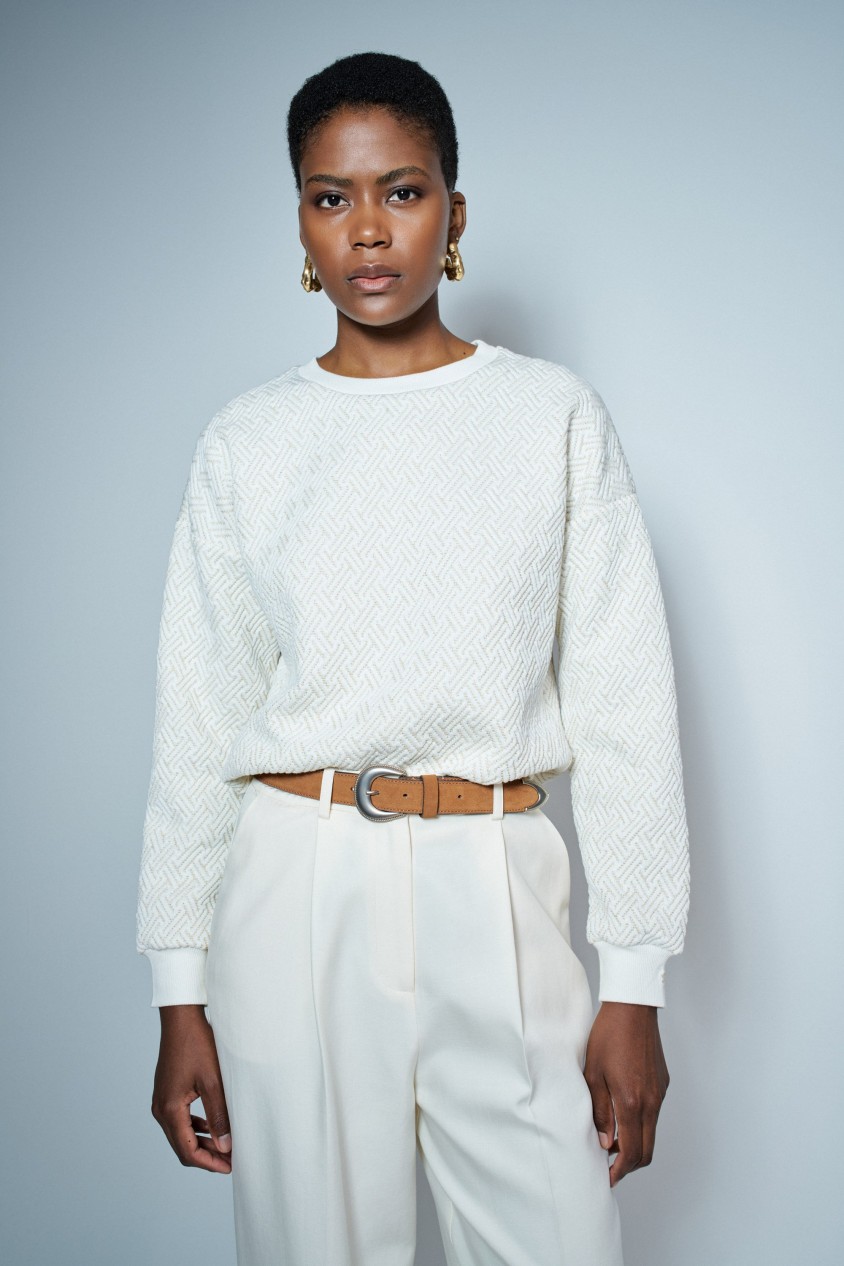 PULL EN MOLLETON TEXTURÉ AVEC BRILLANCE