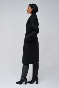 WOOLLEN COAT WITH REMOVABLE SCARF