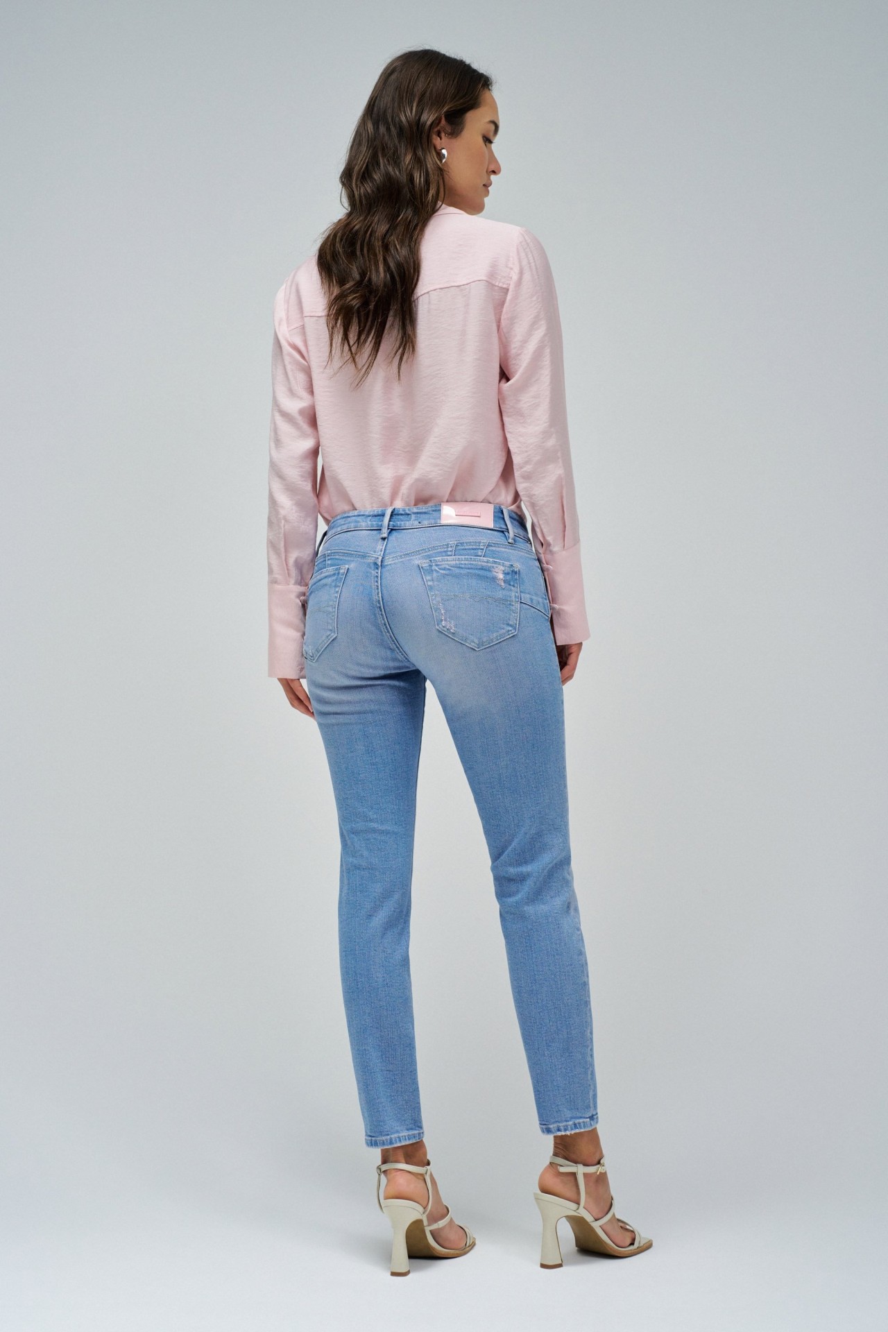 JEANS WONDER PUSH UP CROPPED SKINNY