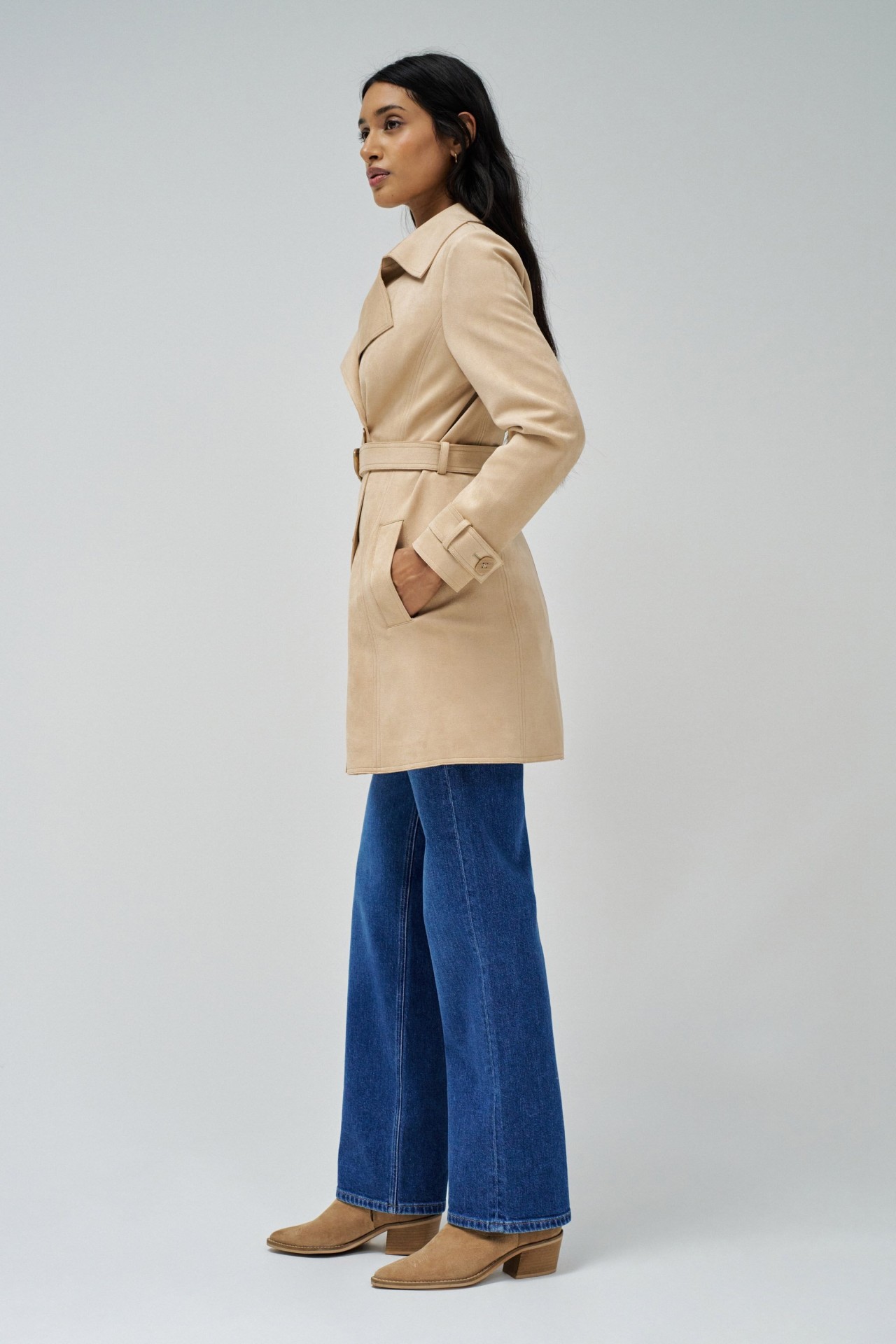 TRENCH COAT EM SUEDE