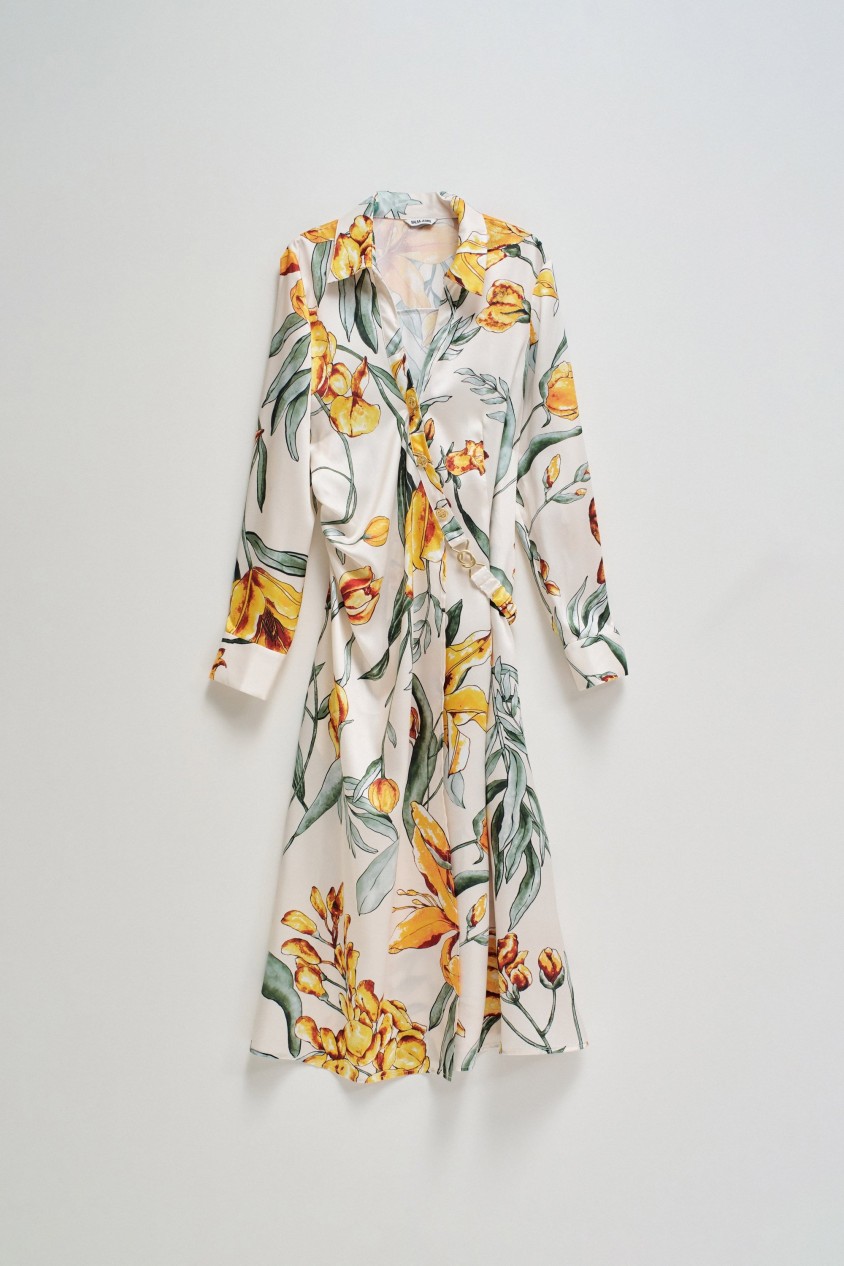 HEMDBLUSENKLEID MIT BLUMENDRUCK