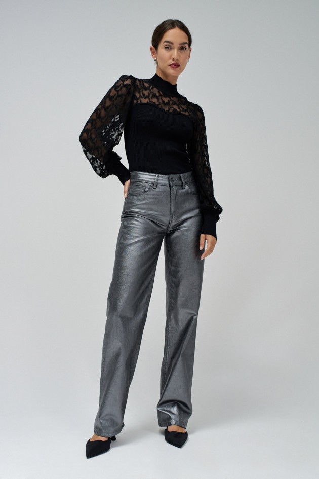 PULLOVER MIT KRAGEN UND SPITZENVERZIERUNG