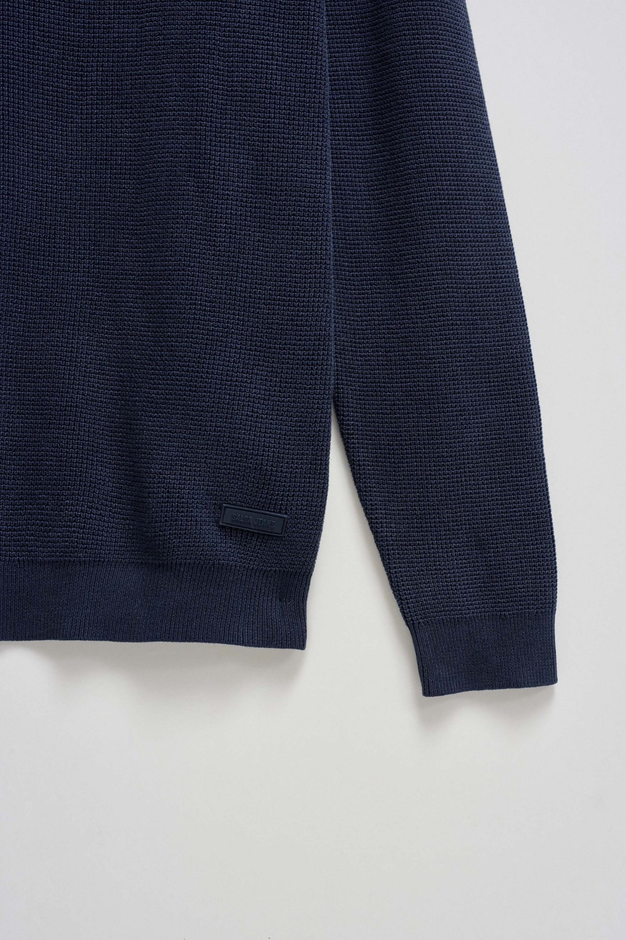 PULL EN MAILLE TEXTURE