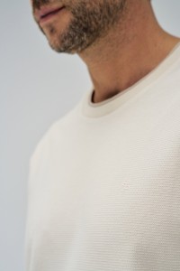 T-SHIRT AVEC TEXTURE