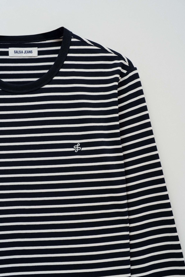 PULL À RAYURES