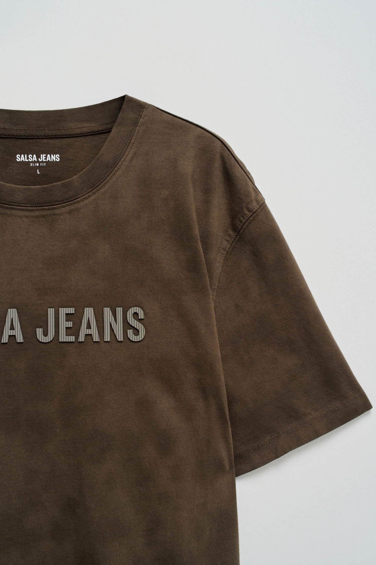 CAMISETA SLIM FIT