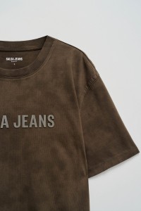 T-SHIRT SLIM FIT