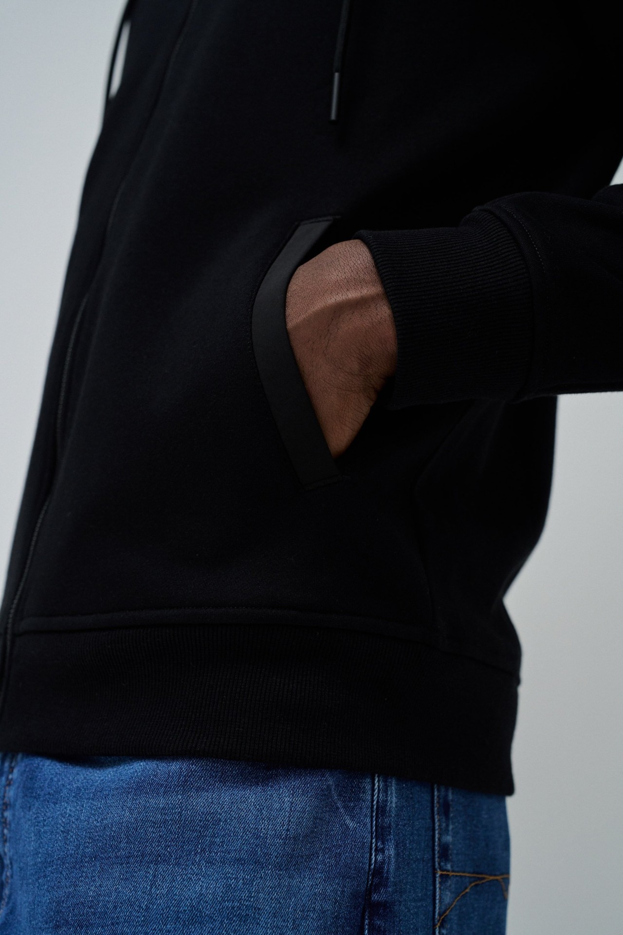 COAT WITH MIXED MATERIALS