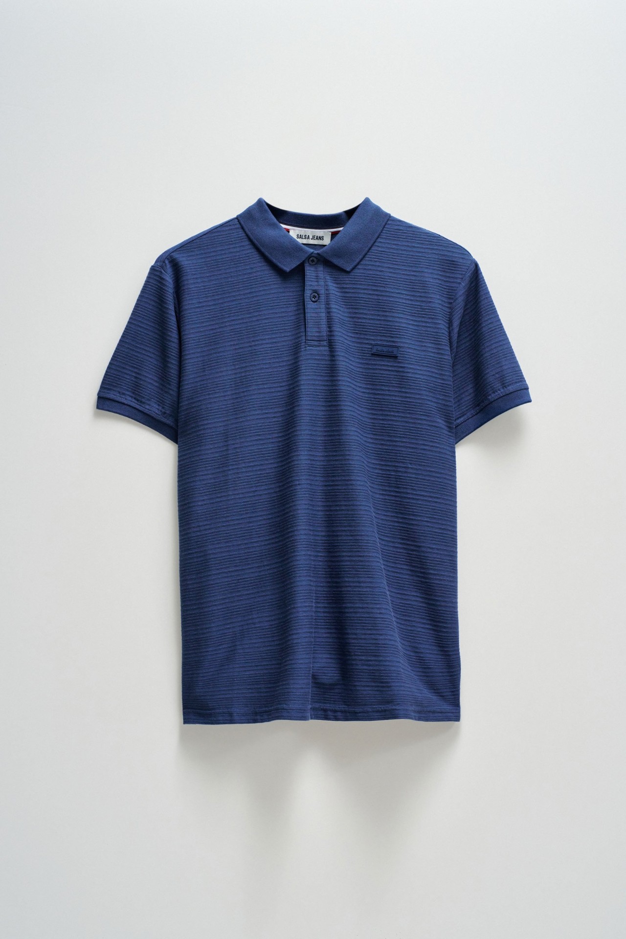 POLO WITH TEXTURE
